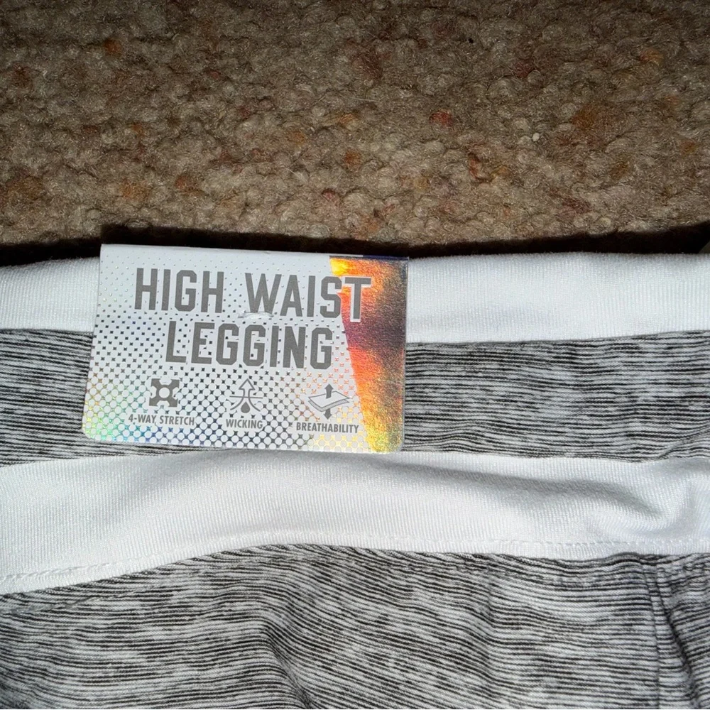 sold - Picture 4 of 6